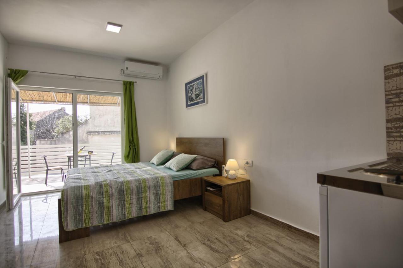 Rooms Dragica Pakoštane Exteriér fotografie