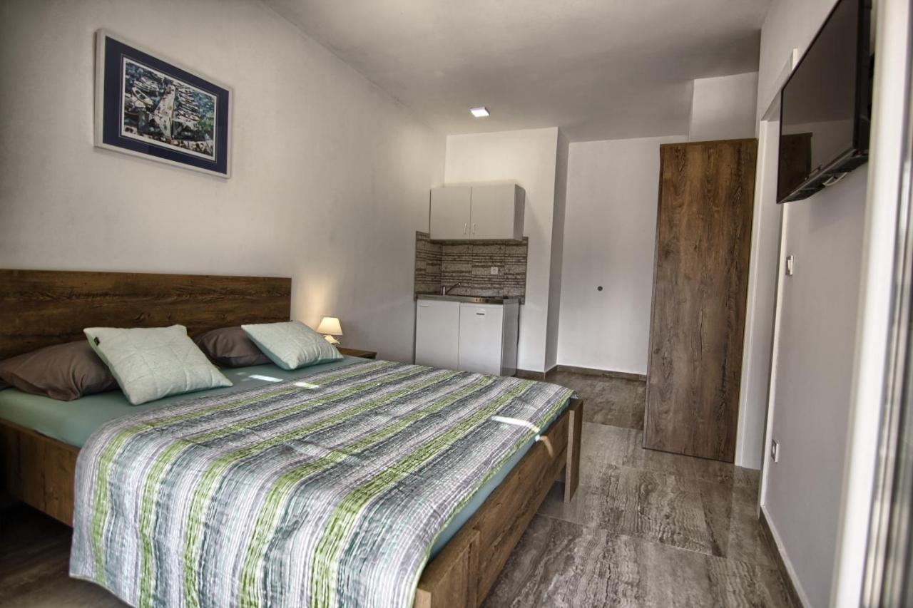 Rooms Dragica Pakoštane Exteriér fotografie